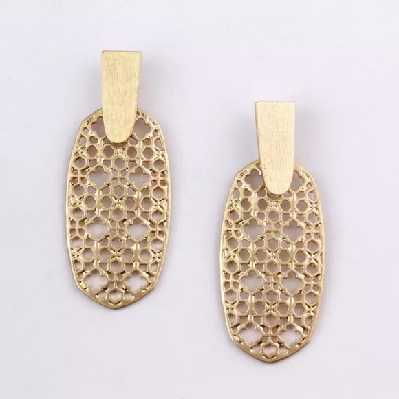 NEW Hollow Clover Filigree earrings 3 color choice - Picture 2 of 7